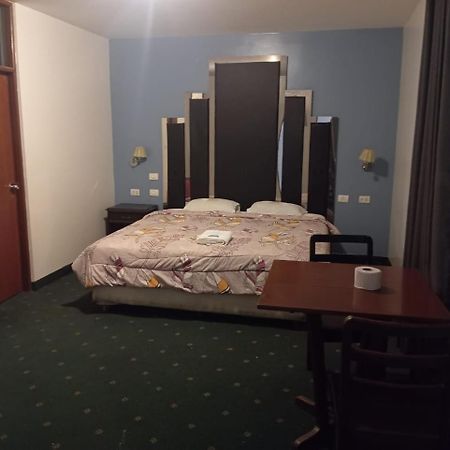 Venecia Hotel Carrion Trujillo Extérieur photo