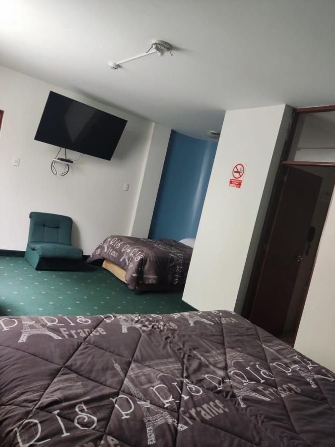 Venecia Hotel Carrion Trujillo Extérieur photo