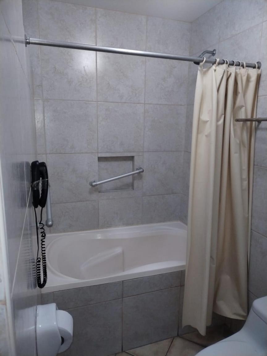 Venecia Hotel Carrion Trujillo Extérieur photo