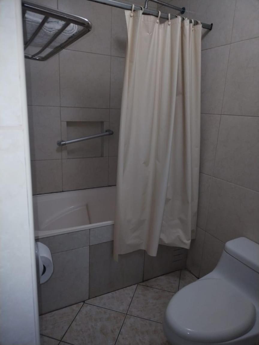 Venecia Hotel Carrion Trujillo Extérieur photo